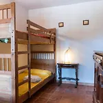 度假居 La Luna E I Falo, Residenza Torrione 蒙巴鲁佐