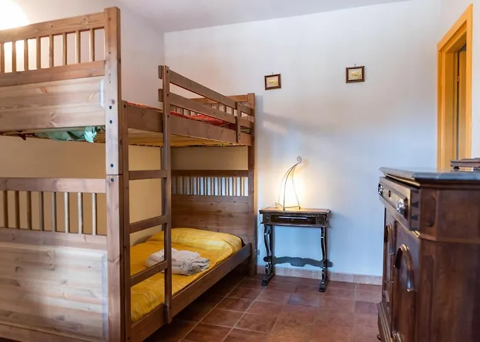 Casa de Férias La Luna E I Falò, Residenza Torrione Mombaruzzo